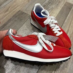 NWT Nike Aritzia LD-1000 sneakers